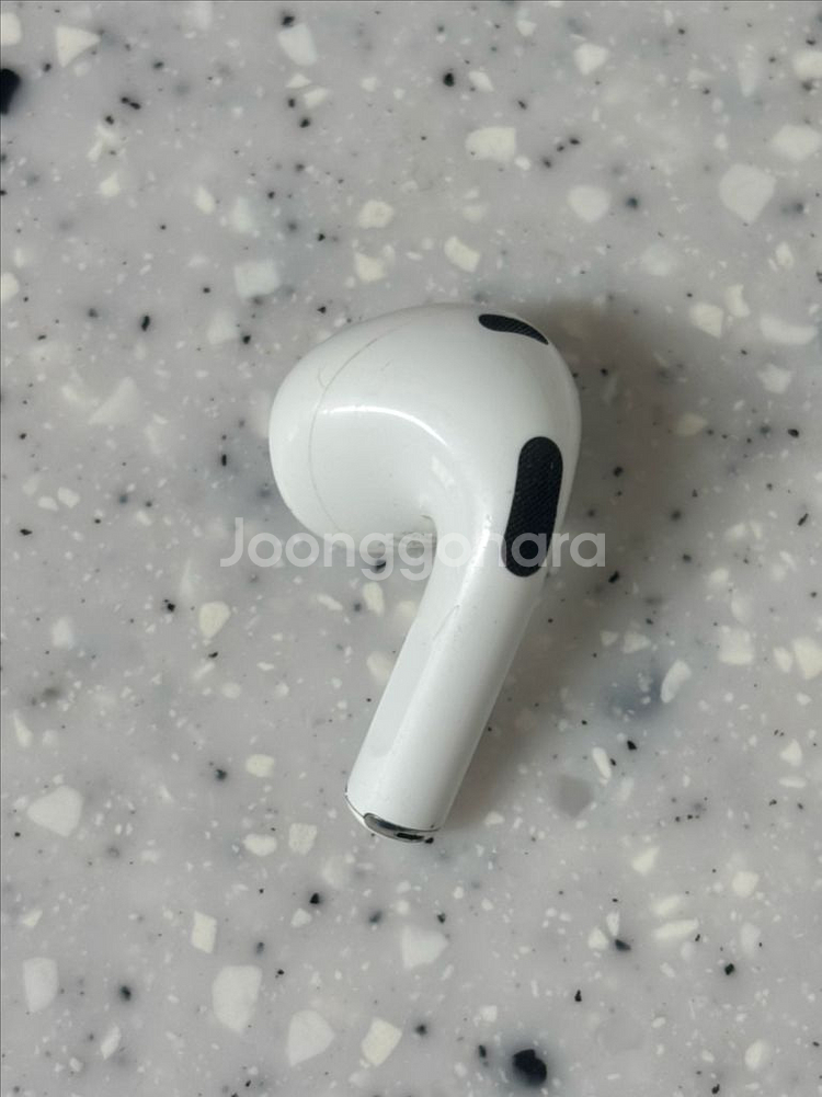 에어팟3세대 왼쪽 상태넘짱 급처요!!--3