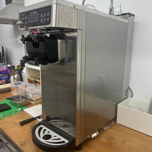 아이스트로 소프트 아이스크림 기계isi-161 THI