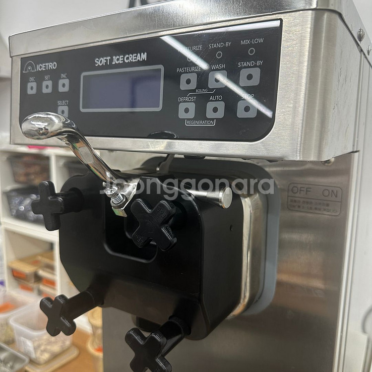아이스트로 소프트 아이스크림 기계isi-161 THI--1