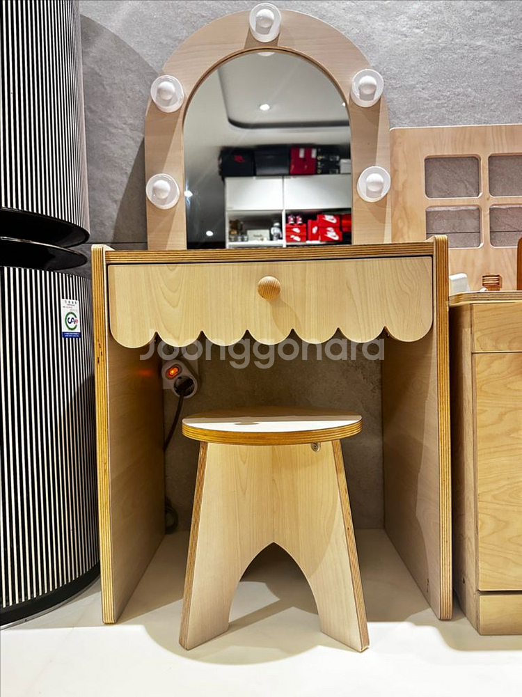 하이오즈 원목 화장대 세트--0