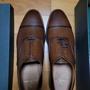 크로켓앤존스 코넛2 connaught2 옥스포드 UK