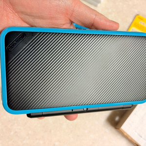 닌텐도 뉴 2DS XL