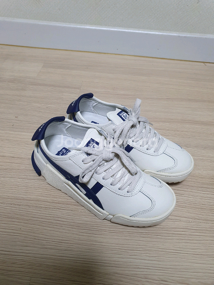 오니츠카타이거 D-트레이너 스니커즈 230--1