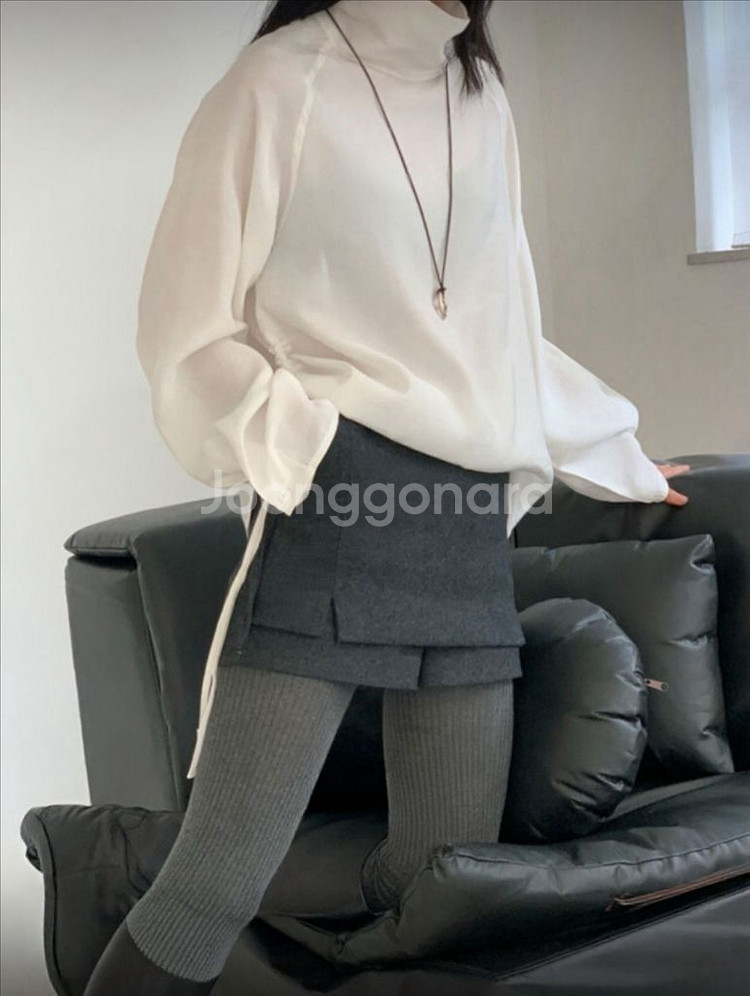 <새상품> 하이넥 블라우스 5color--5