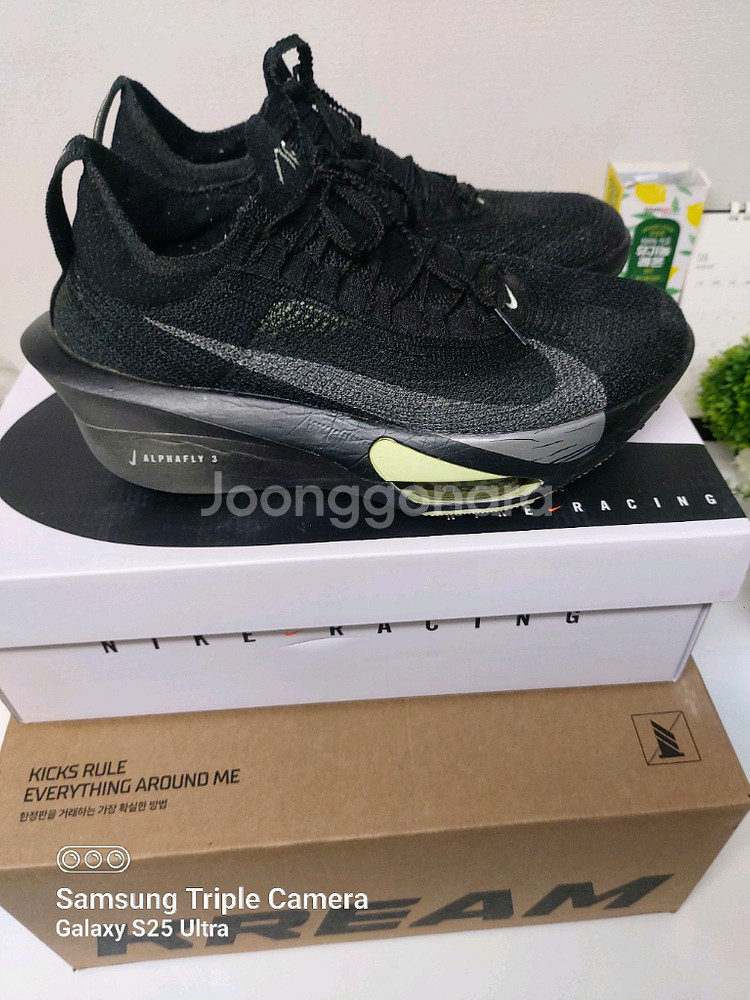 나이키 런닝화 270 정사이즈 상태 좋음 하자X--0