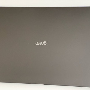 2025 LG 그램 Pro 16 코파일럿 노트북