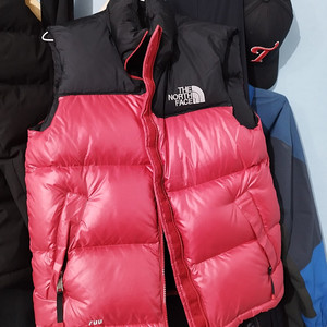 노스페이스 눕시 베스트 검빨 상태 극상