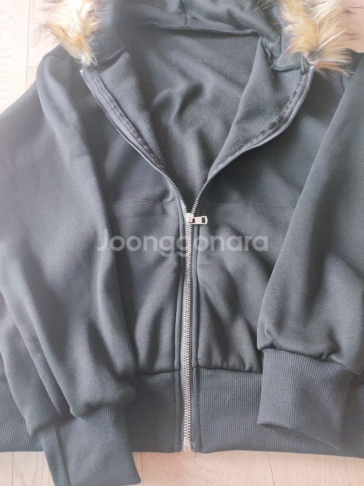 검정 털 후드집업(새상품)-저렴히판매해요--4