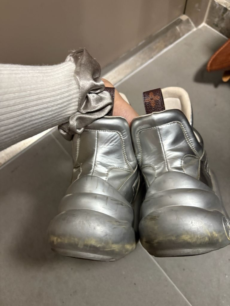 루이비통 아치라이트 240 이미지