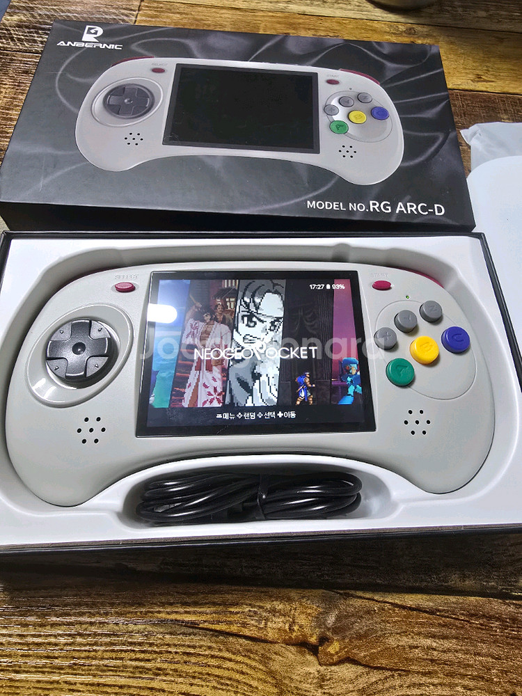 앤버닉 RG ARC D 레트로게임기--1