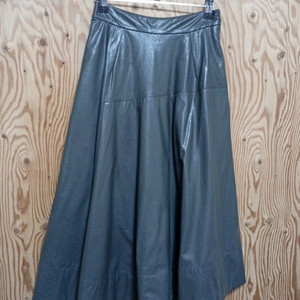 SJSJ인조가죽 플레어 스커트