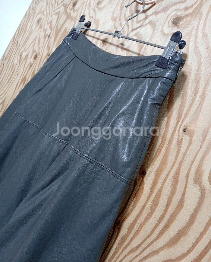 SJSJ인조가죽 플레어 스커트--1