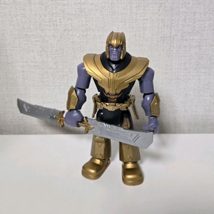 블로키 마블 타노스 피규어