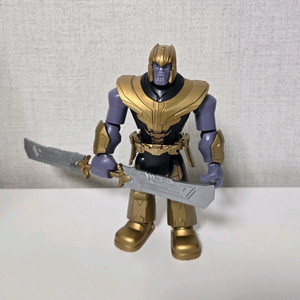 블로키 마블 타노스 피규어