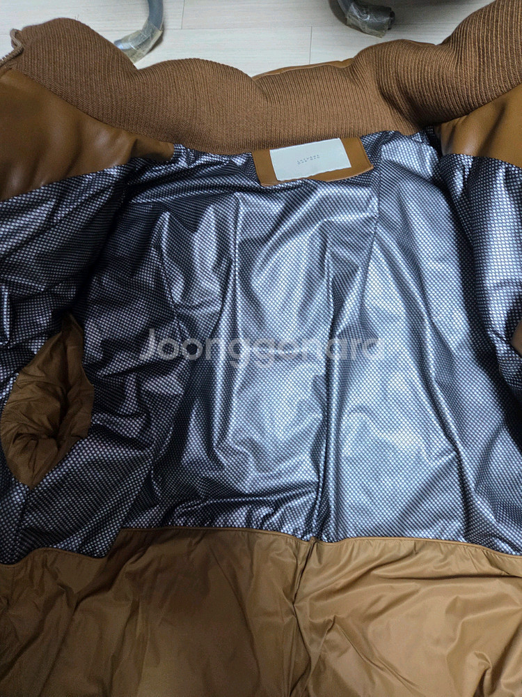 라퍼지스토어 정품 하이넥 레더 브라운 구스 패딩 100사이즈--4