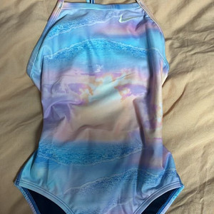 [입수품] 나이키 비포선라이즈 레이서백 28