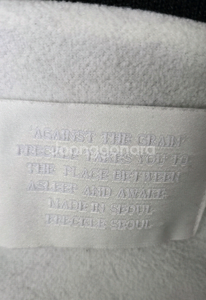 프레클 새틴 바시티자켓--4