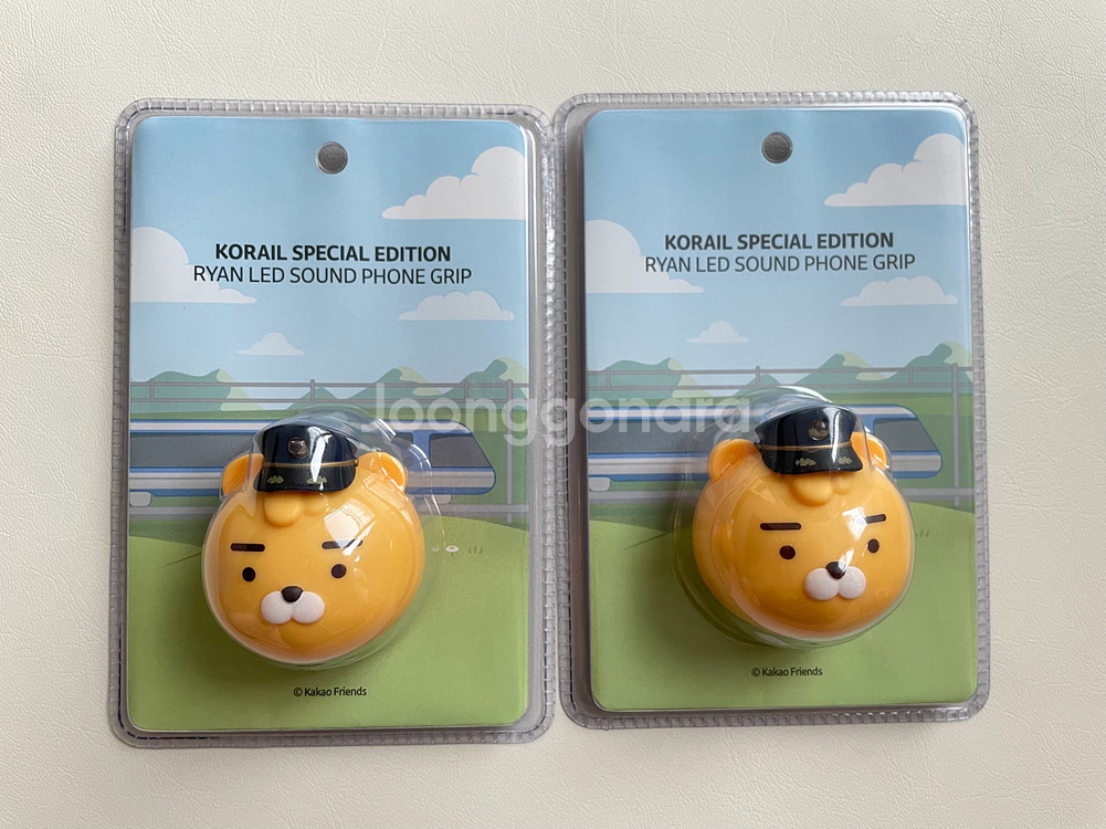 카카오프렌즈 코레일 역장라이언 LED 사운드 그립톡 새상품--0