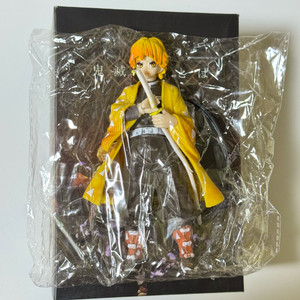 귀멸의칼날 젠이츠 피규어 새상품