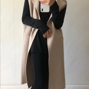 꺌랑 핸드메이드 베스트 새상품급