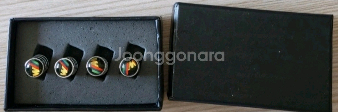 BMW M 가방 컵받침 안전벨트 타이어 캡 코딩 브레이크액 부동액 일괄판매--3