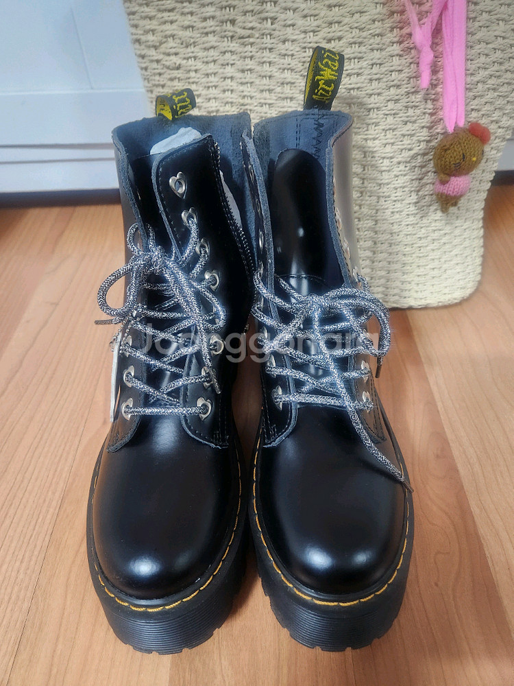 헬로키티 제이든 닥터마틴 부츠 245--2