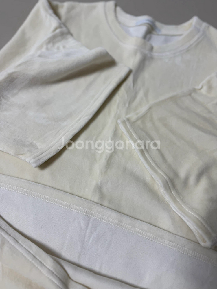 PROST J 극세사 아이보리 롱원피스 판매합니다.--4