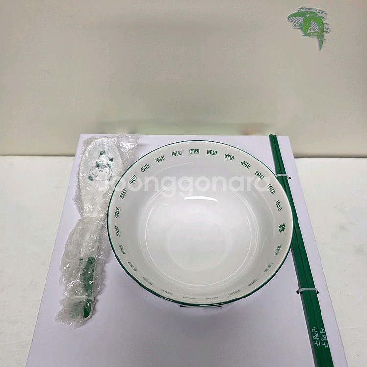 짱구는 못말려 그릇 머그 짱구 흰둥이 캘린더 피규어 철--3