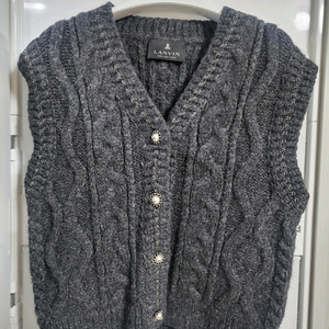 랑방 울블렌드 비딩 베스트