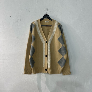 스튜디오톰보이 가디건 FREE