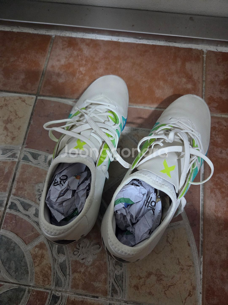 아디다스 축구화 260mm팝니다--1