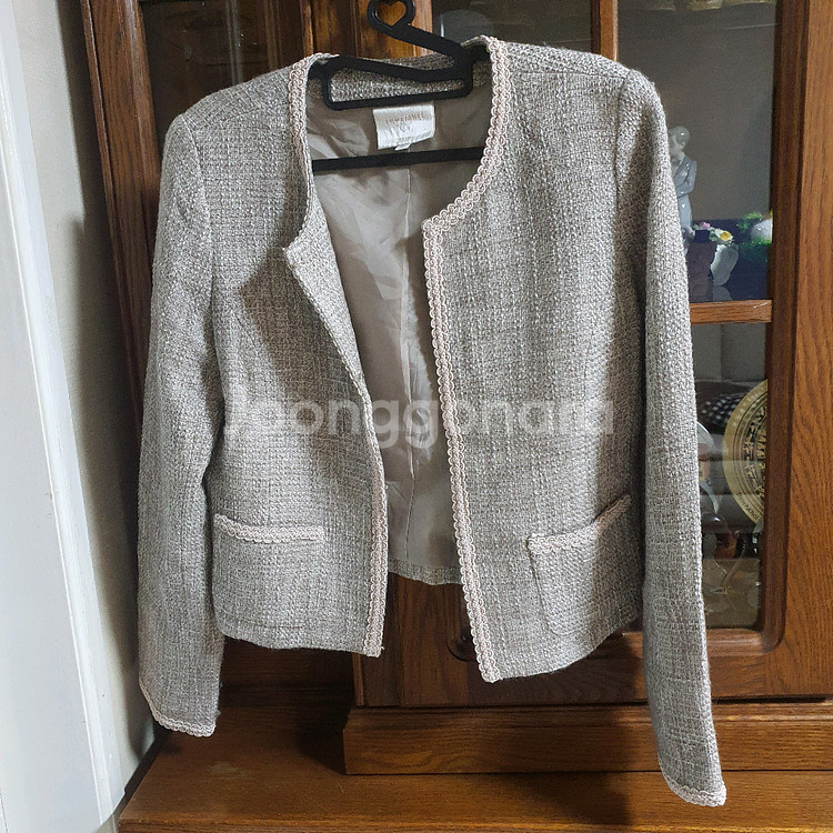 아이보리 베이지 트위드 자켓 하객룩 정장 엠마제임스뉴욕 고급진--0