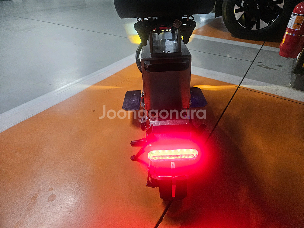 전동킥보드 위페드 뉴콤포2--5