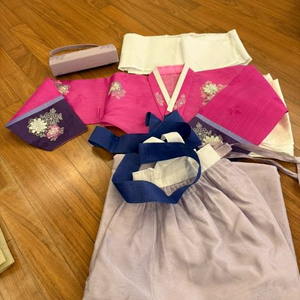 여자 한복 ㅡ 상태좋음