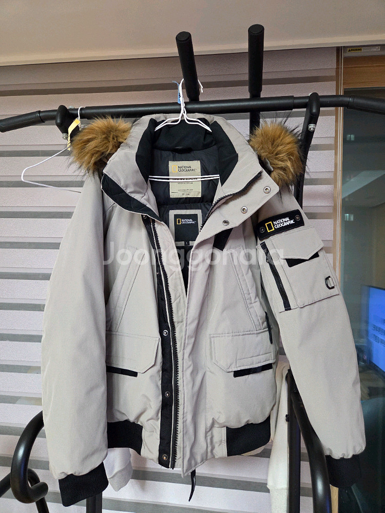 내셔널지오그래픽 패딩점퍼 L사이즈--8