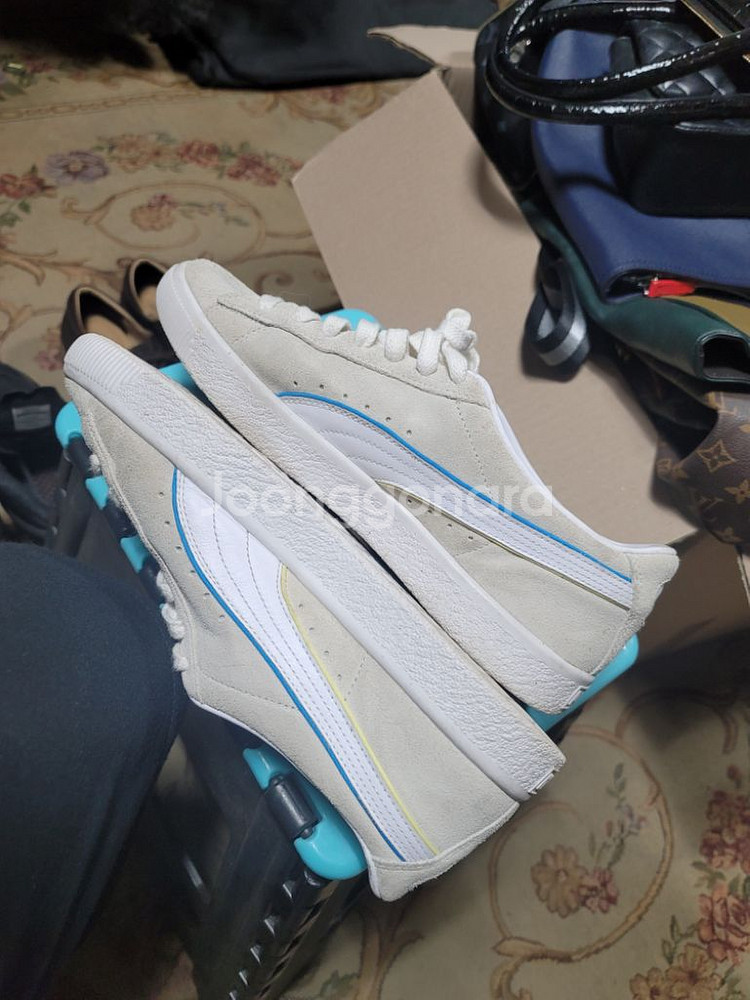 푸마 스웨이드 스니커즈 270--6