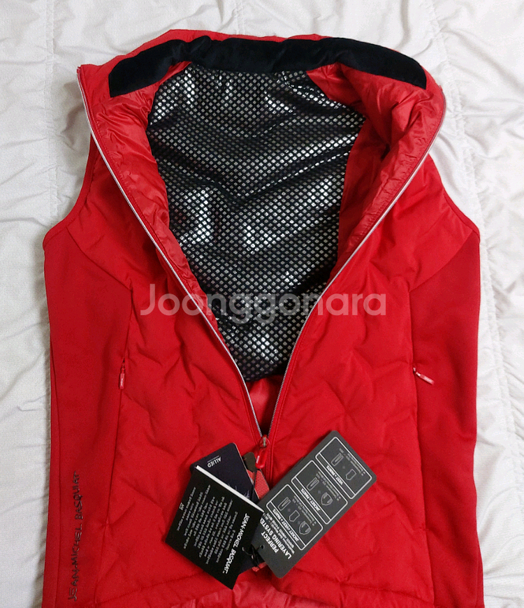 여성골프 구스다운베스트90사이즈 장미쉘바스키아 새상품--3