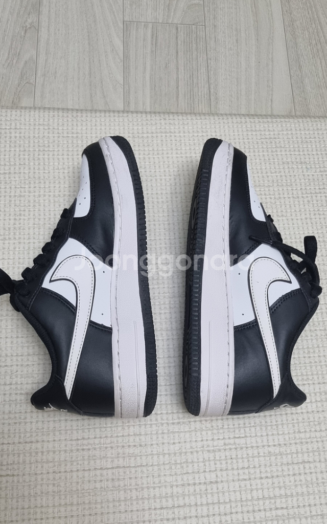 나이키 에어포스1 운동화 235--3