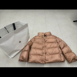 몽클레어 여성패딩