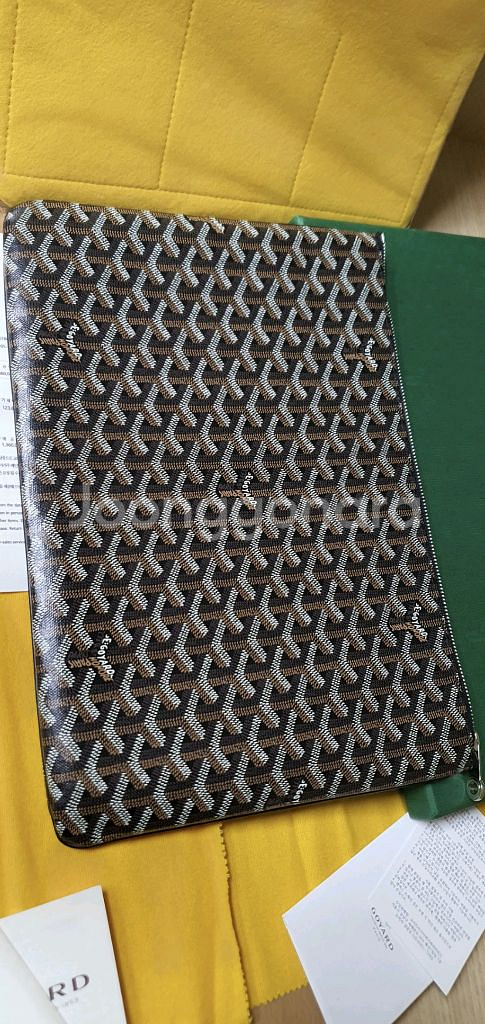 고야드 클러치백 MGM 새상품급 정품(영수증O)구찌프라다루이비통디올샤넬셀린느보테가생로랑--2