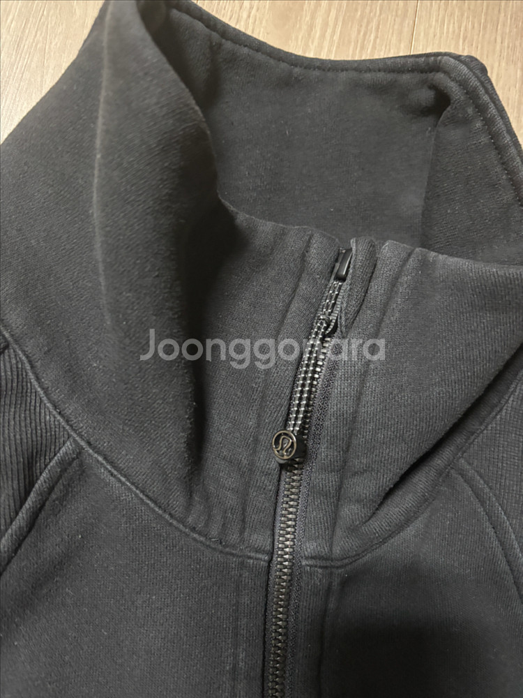 룰루레몬 스쿠바 퍼넬넥 블랙 m/l--1