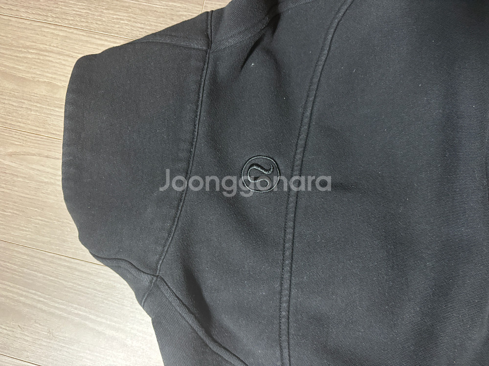 룰루레몬 스쿠바 퍼넬넥 블랙 m/l--4