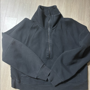 룰루레몬 스쿠바 퍼넬넥 블랙 m/l