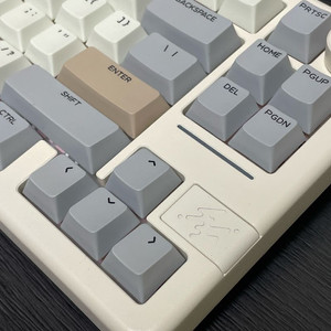 EPOMAKER Galaxy 70 기계식 키보드