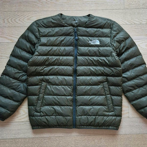 노스페이스 패딩점퍼 경량패딩 사이즈140