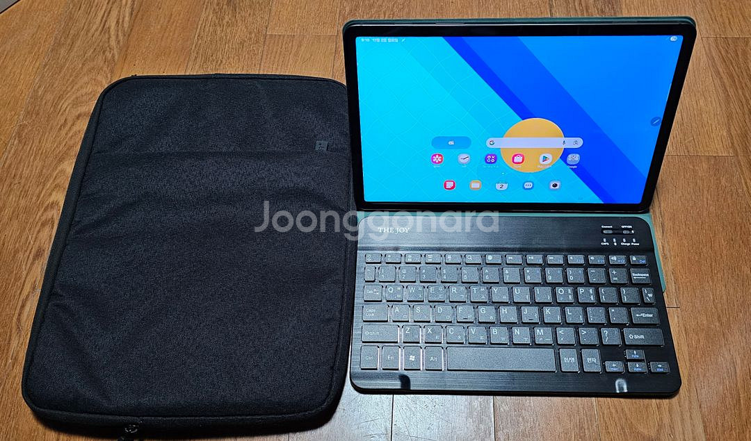 갤럭시탭S8 SM-X700 wifi 128G 모델입니다--1