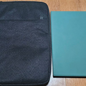 갤럭시탭S8 SM-X700 wifi 128G 모델입니다