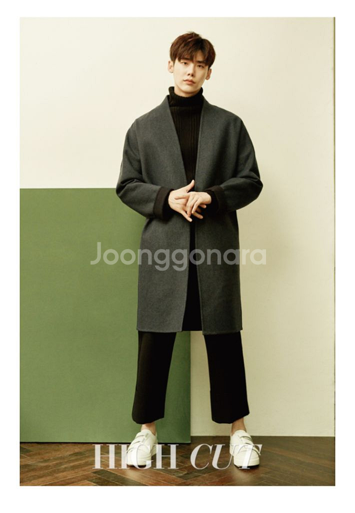 시스템옴므 베이지 코트 노카라 이종석 코트--0