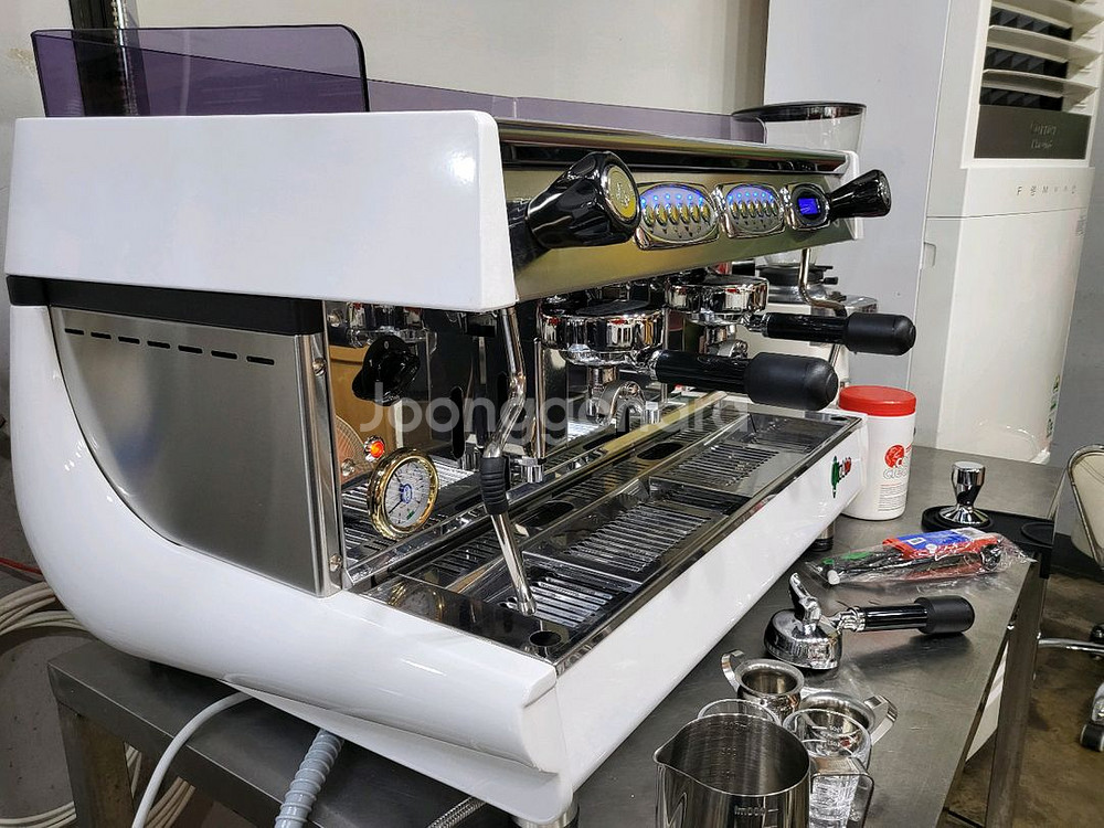 비에프씨 지에쎄 커피머신 체아도전자동그라인더 포함--2