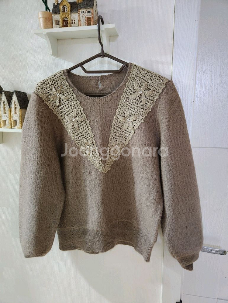 새상품!자수포인트 여성니트--0